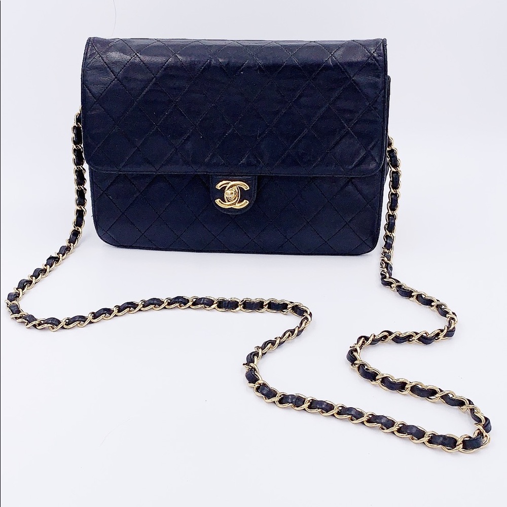 Chanel shoulder bag